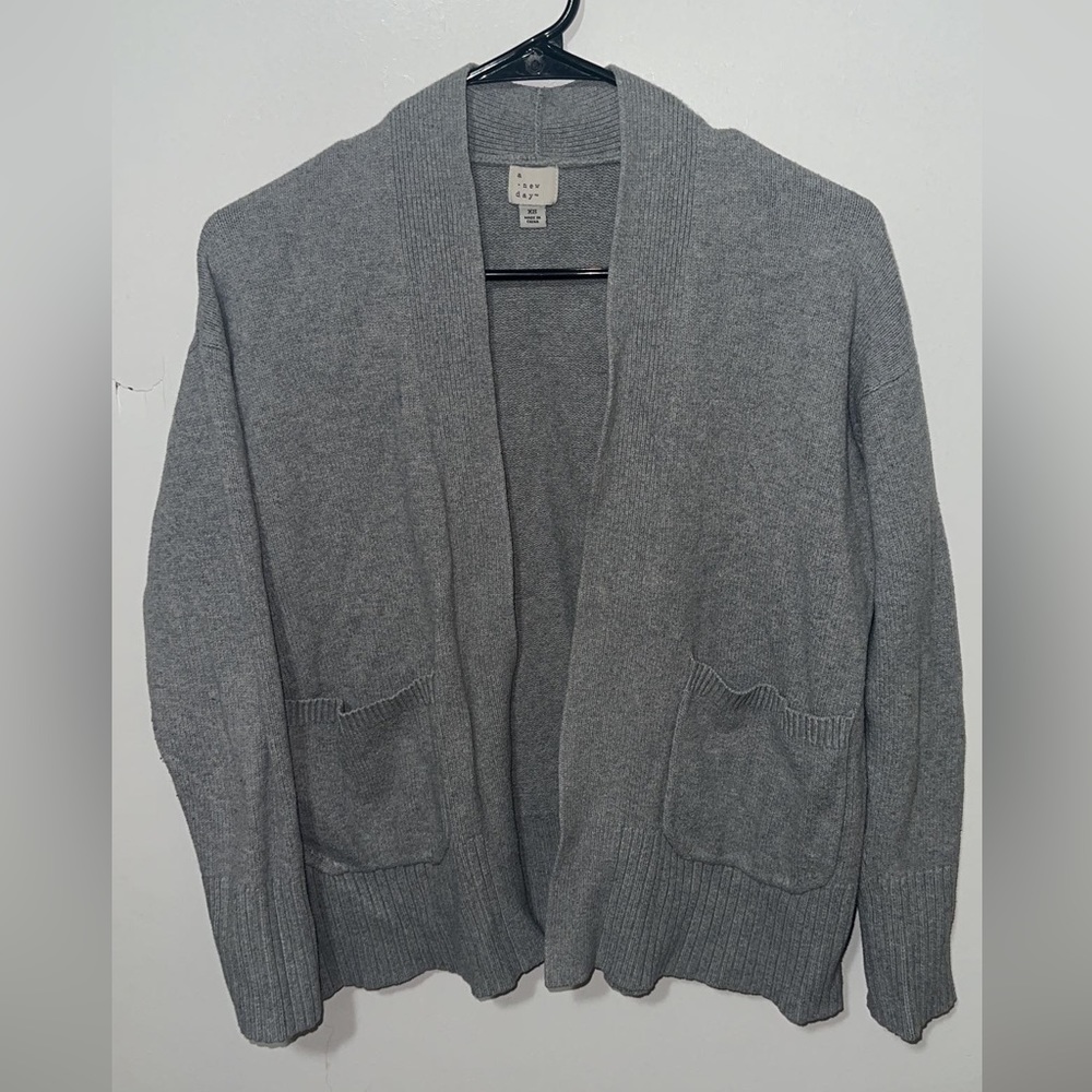 A New Day Gray Cardigan Size Extra Small
